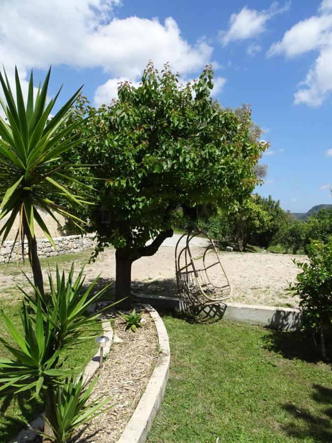 LUVA d'Azur, Rez de villa LE RIOU - LE VALLON Le Bar-sur-Loup Kültér fotó