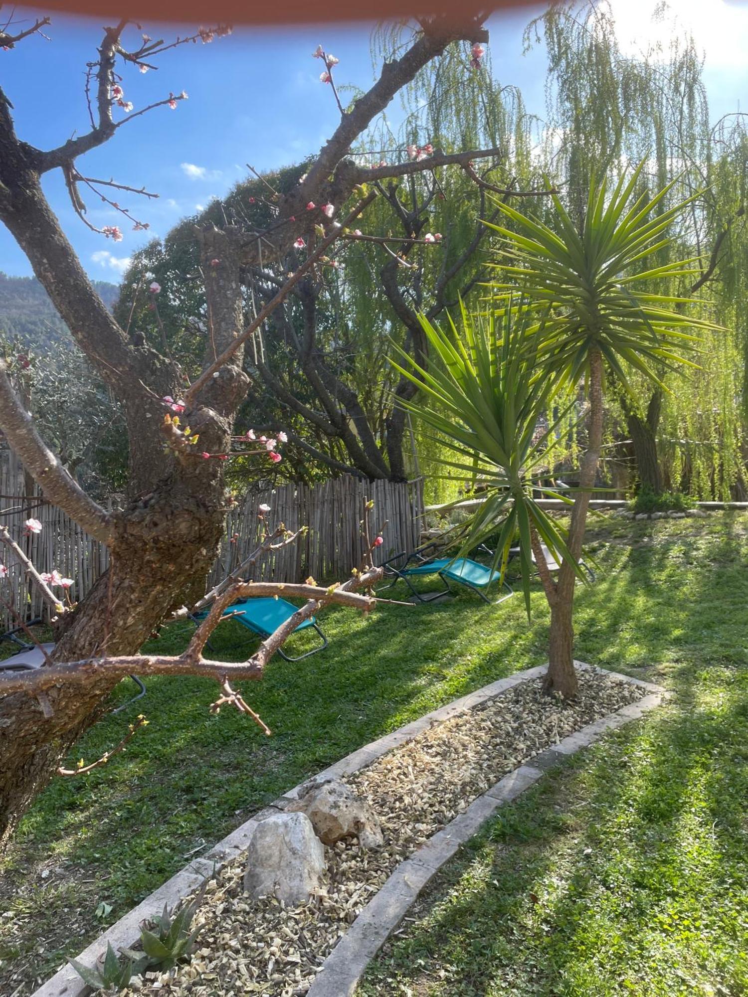 LUVA d'Azur, Rez de villa LE RIOU - LE VALLON Le Bar-sur-Loup Kültér fotó