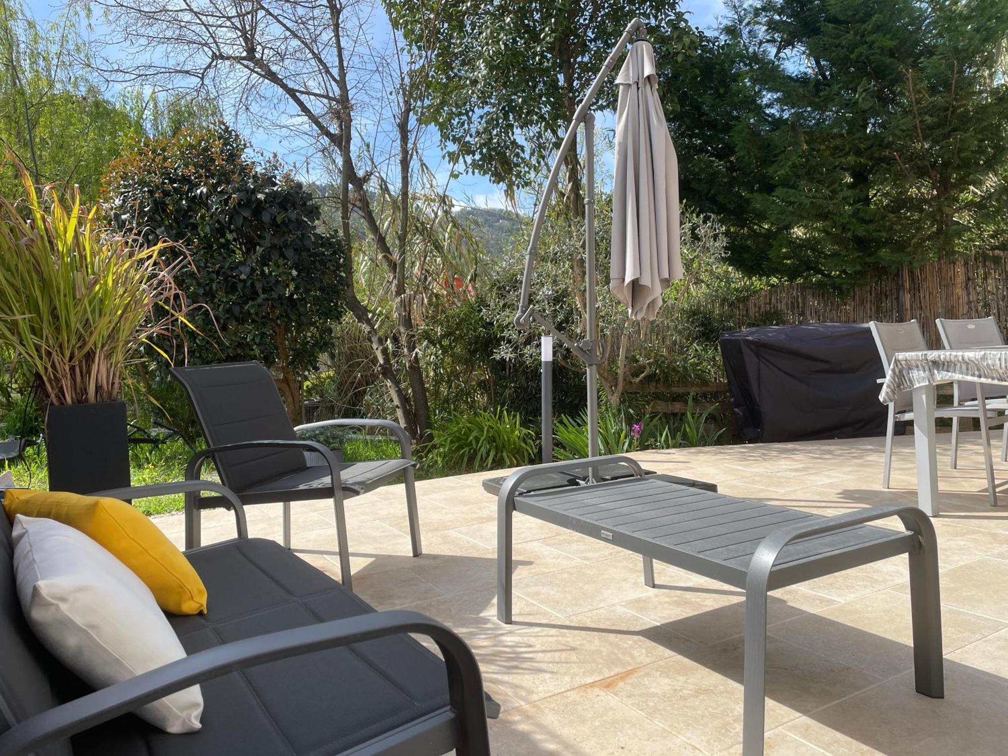 LUVA d'Azur, Rez de villa LE RIOU - LE VALLON Le Bar-sur-Loup Kültér fotó